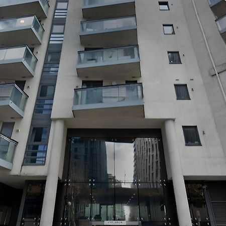 Royal Crossharbour Apartment 런던 외부 사진