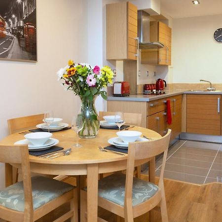 Royal Crossharbour Apartment 런던 외부 사진