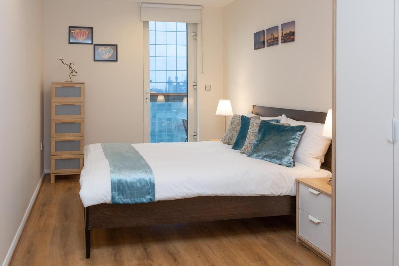 Royal Crossharbour Apartment 런던 외부 사진