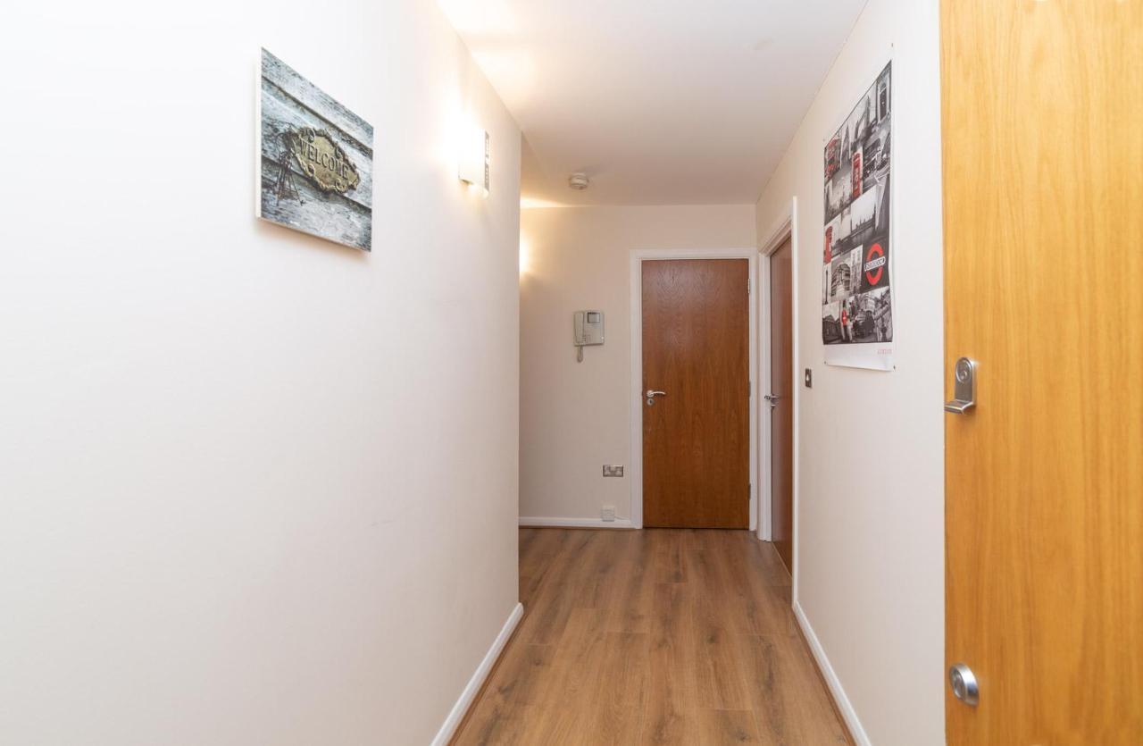 Royal Crossharbour Apartment 런던 외부 사진