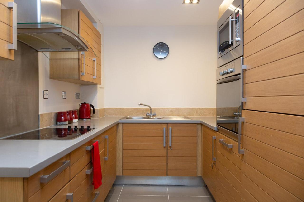 Royal Crossharbour Apartment 런던 외부 사진