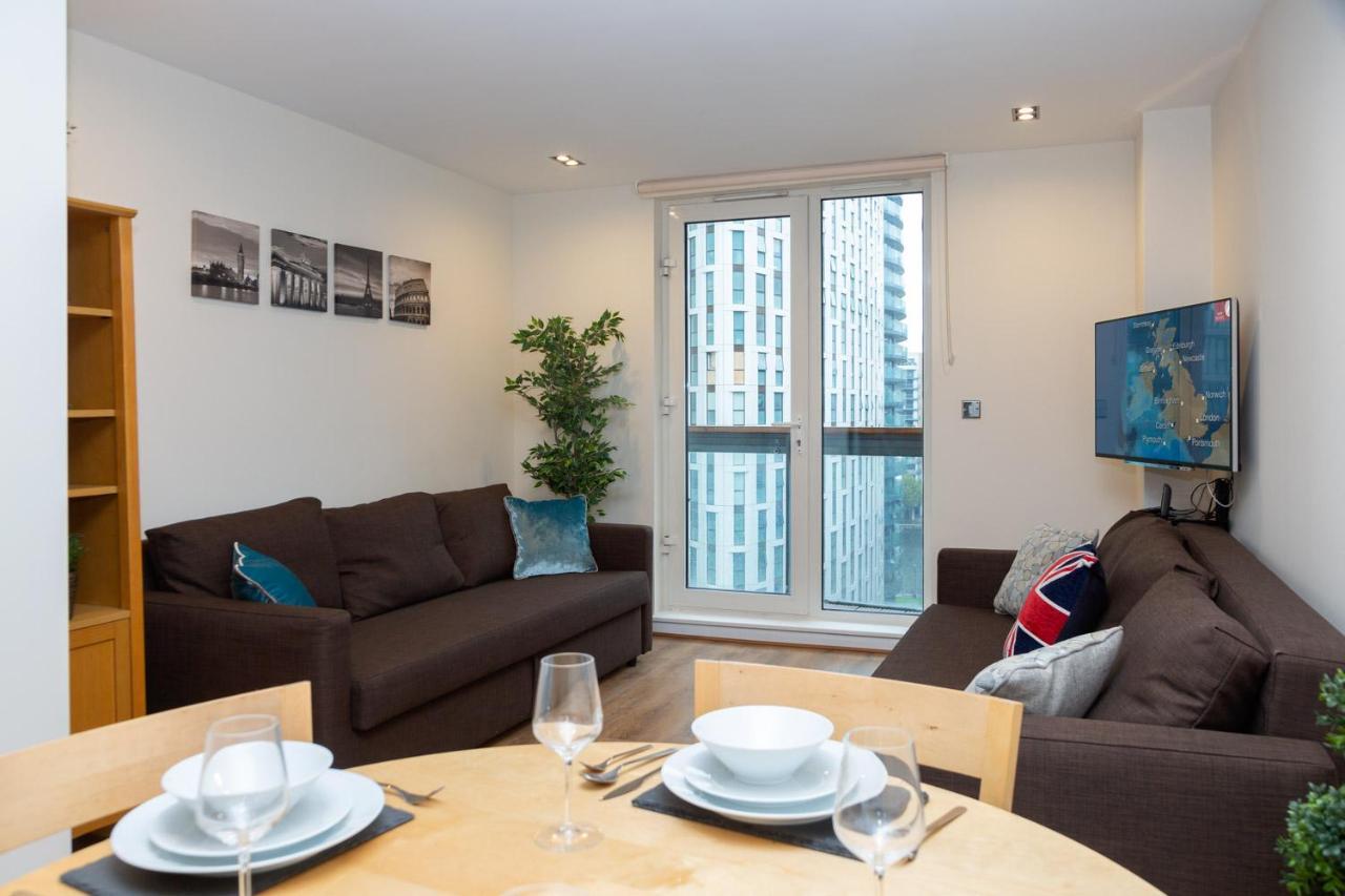 Royal Crossharbour Apartment 런던 외부 사진